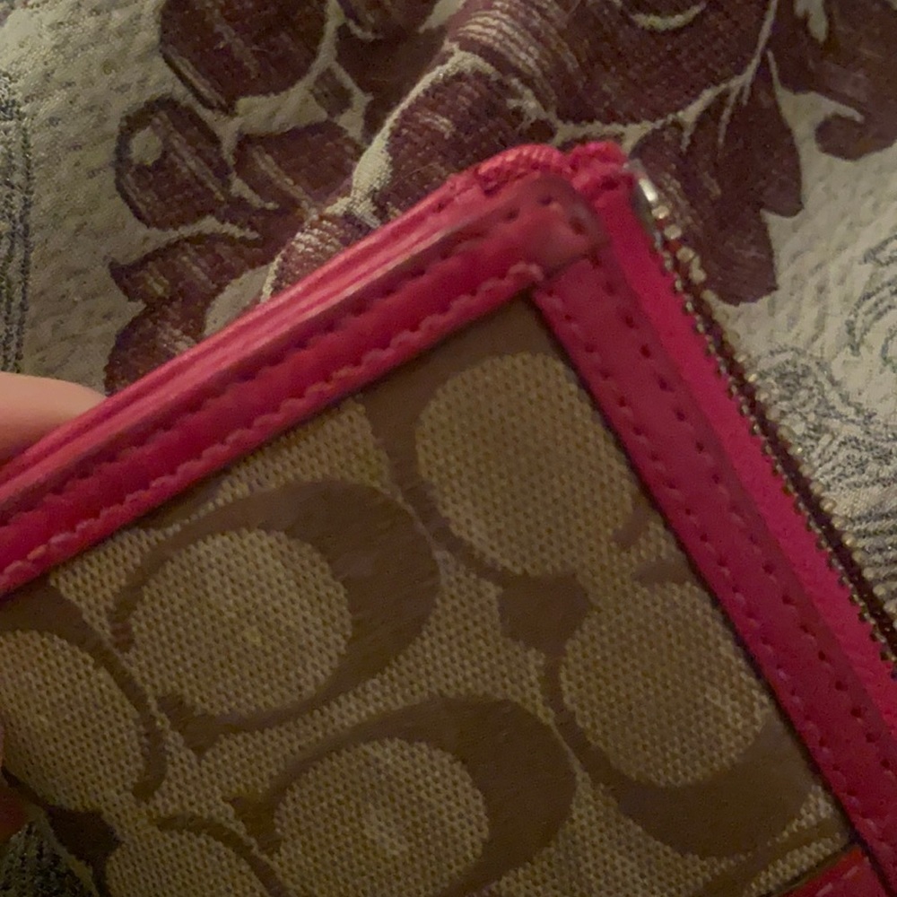 Coach Wallet - Picture 5 of 5